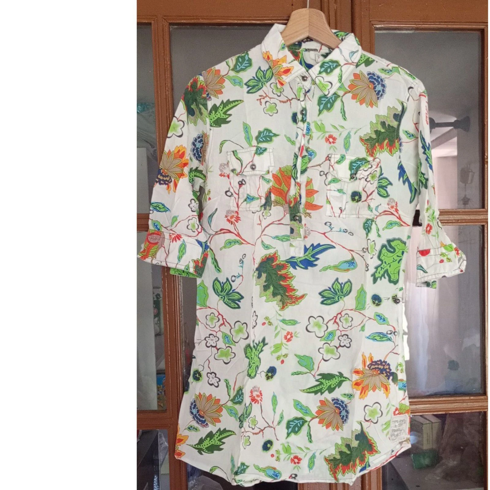 Printed blouse size 36 in very good condition – photo 2